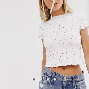 bershka cherry lettuce edged top🍒
